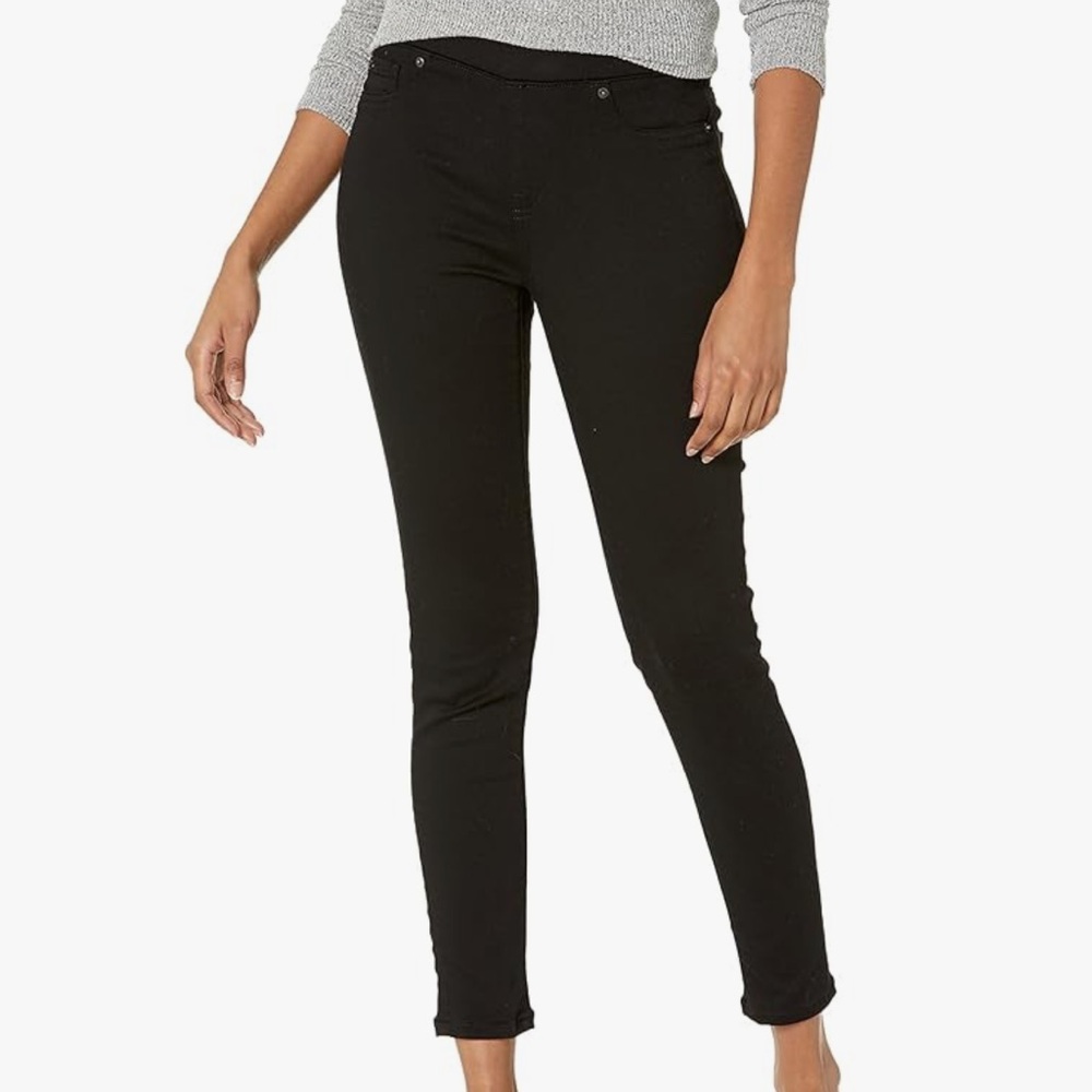 ⭐️3 for $20⭐️| Levi Strauss Signature Gold Skinny Jeans | size 26 | Black (Noir)